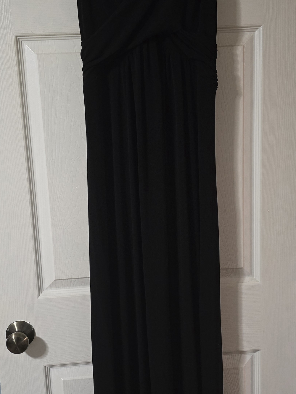 A Pea in the Pod Black Maternity Top